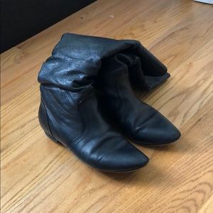 Flat black semi-slouchy boots